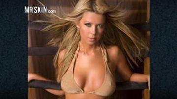 Christmas DVDs and Nude Tara Reid! Tara Reid 821