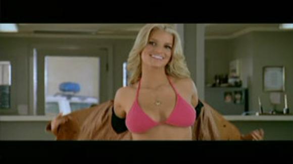 Fall Into the Top 5 Cleavage Shots Ann-Margret Salma Hayek Jessica Simpson 857