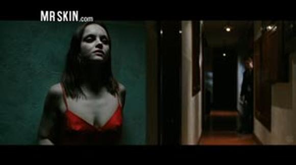 Naked Ricci, Lip Slips, and Sybians Christina Ricci Tahnee Welch Madeline Zima 859