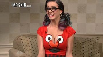 Katy Perry Bounces in Slo-Mo Katy Perry 925