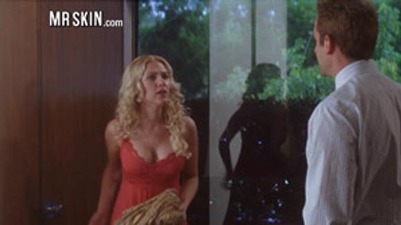 Skin Motion: Scarlett Johansson in <em>He's Just Not That Into You</em> Scarlett Johansson 942