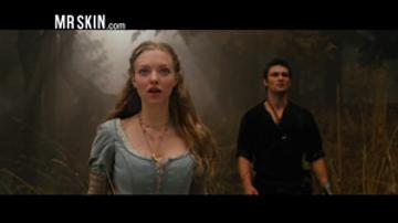 Wolf Down Amanda Seyfried in Red Riding Hood Eva Green Amanda Seyfried 988