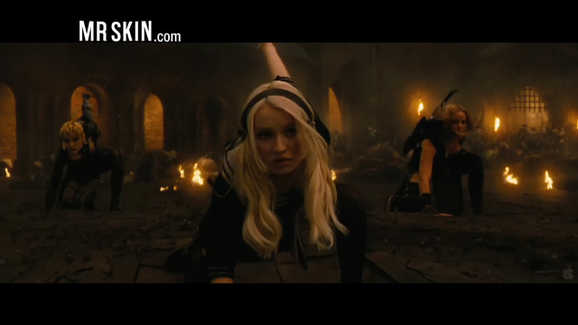 Does Sucker Punch Deliver a Nudity Knockout? Amy Smart Abbie Cornish Emmy Rossum 991