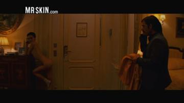 When It Comes to Nudes, Is Thor a Bore? Susan Sarandon Elisabeth Shue Natalie Portman 1001