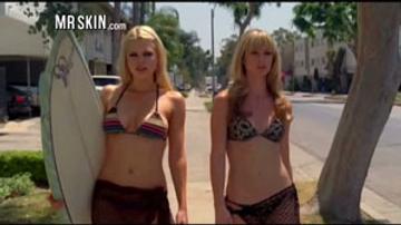 Skin Motion: Sophie Monk & Cameron Richardson in Hard Breakers (2010) Cameron Richardson Sophie Monk 1068
