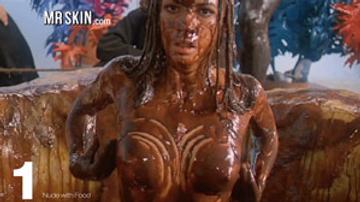 Top 5 Nude with Food: A Thanksgiving Feast of Flesh Kim Basinger Maria Schneider 1074