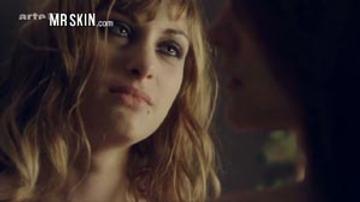 Lesbian Liplock: Mathilde Bisson & Nathalie Blanc in Xanadu (2011) Mathilde Bisson Nathalie Blanc 1085