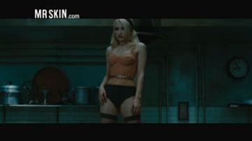 Cabin in the Woods Will Give You Wood Emily Browning Anna Hutchison 1144