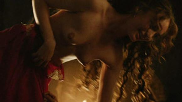 The Skinaissance and the Sideboob 1268