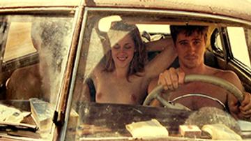 American Ultra's K-Stew Shows Off Her K-Two! Catherine Deneuve Susan Sarandon Kristen Hager Kristen Stewart 1706