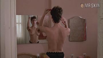 19-Year-Old Liv Tyler and Jamie Lee Curtis’ HUGE Boobs Jamie Lee Curtis Liv Tyler Rachel Weisz Tilda Swinton Olga Kurylenko 2895