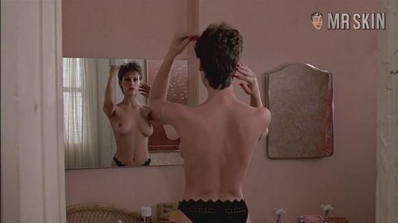 19-Year-Old Liv Tyler and Jamie Lee Curtis’ HUGE Boobs Jamie Lee Curtis Liv Tyler Rachel Weisz Tilda Swinton Olga Kurylenko 2895