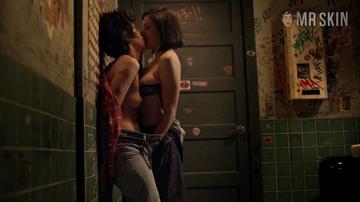 The Best Lesbian Scenes Of 2020 Monica Raymund Katherine Barrell Gia Crovatin Dominique Provost-Chalkley Roberta Colindrez Mishel Prada 3320