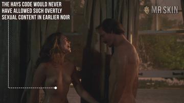 Anatomy af a Nude Scene: 'Body Heat' Brings Noir into the 80S, Sexes Up the Genre Kathleen Turner 4374
