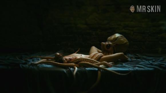 Margot Robbie Lesbian Kiss, Tentacle Monster Sex, and More Florence Loiret Caille Margot Robbie Li Jun Li 4522