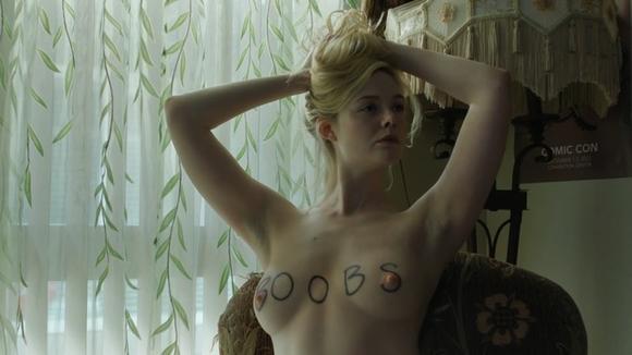 Hannah Einbinder Topless and Elle Fanning Takes Nudes! Sydney Sweeney Elle Fanning Hunter Schafer Hannah Einbinder Charlotte Blackwood 5171