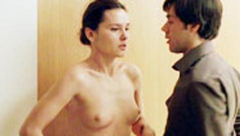 Virginie Ledoyen: French BEACH Babe Goes Bare Actress Specific Ledoyen Virginie 590