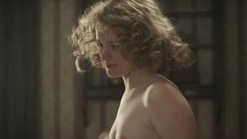 The Sexy Babes of 'The Crown' Title Specific British Crown 2216