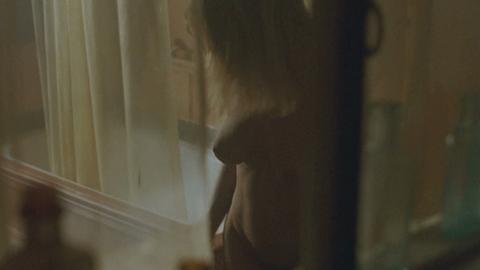 Clydie Anderson from Nowhere to Run Naked. Full Nudity, breasts, bush. 180869
