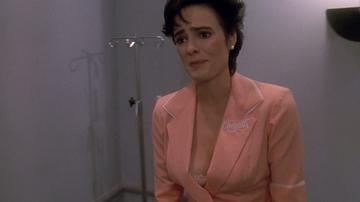 Michelle Johnson in Death Becomes Her (1992) Sexy Sexy Underwear 175909