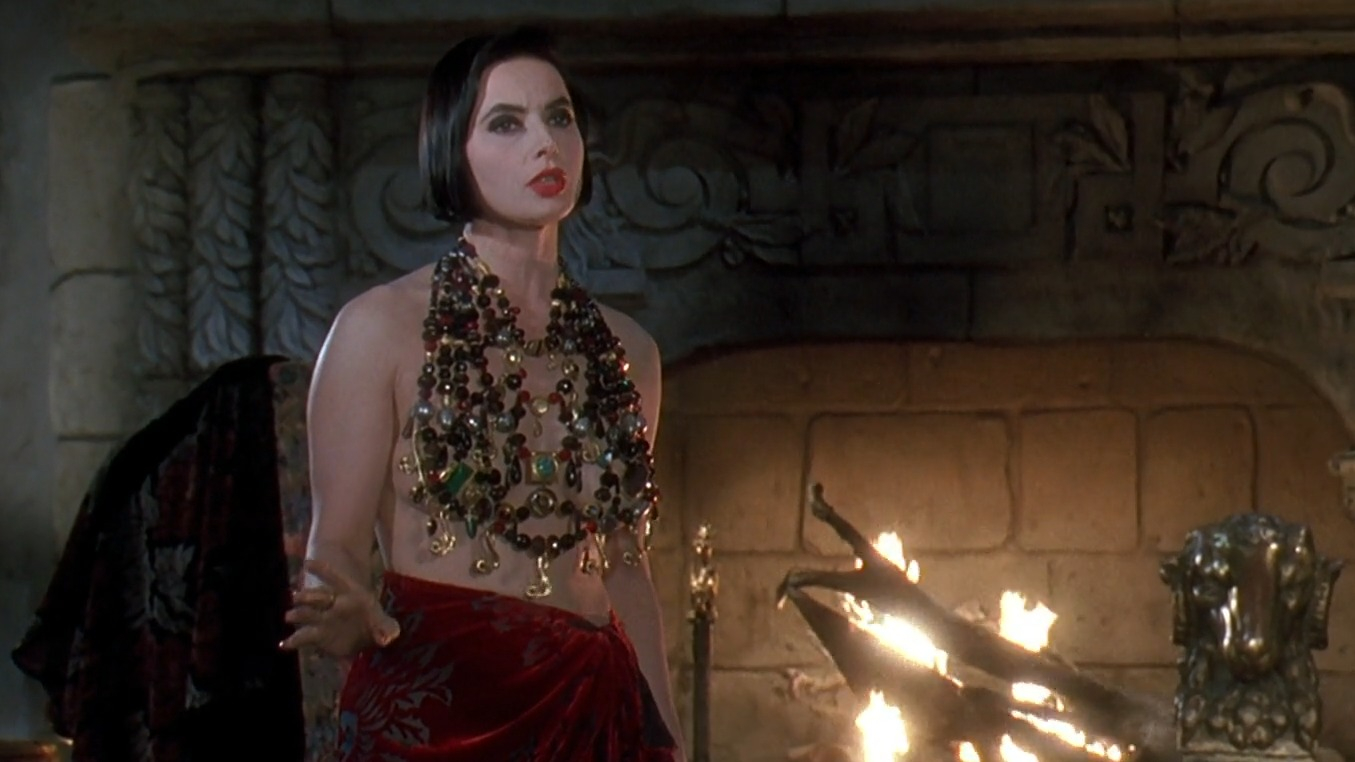 Sexiest Scenes of Lisle von Rhuman from Death Becomes Her. Sexy, body double, breasts. 175913