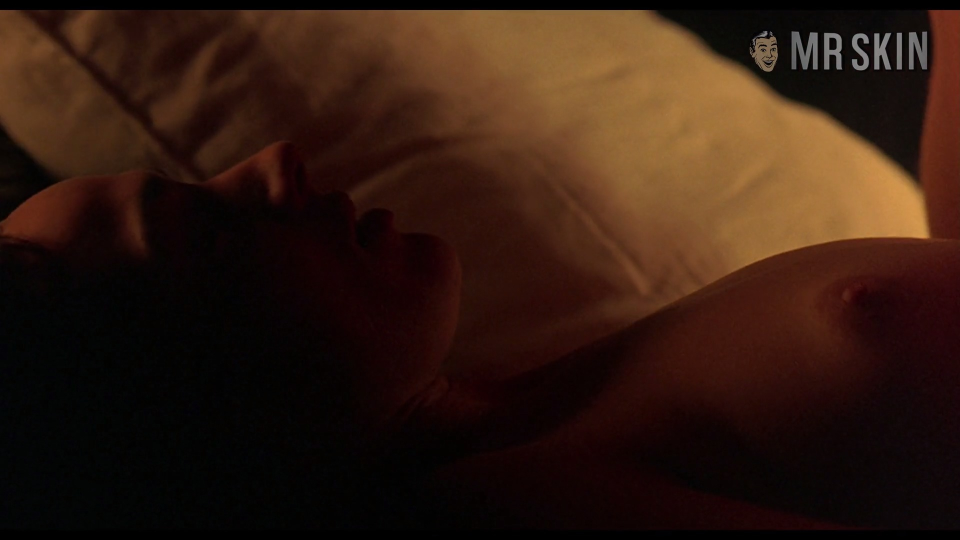 Amanda Ryan in Elizabeth (1998) Right Breast Breasts Right Breast 211512