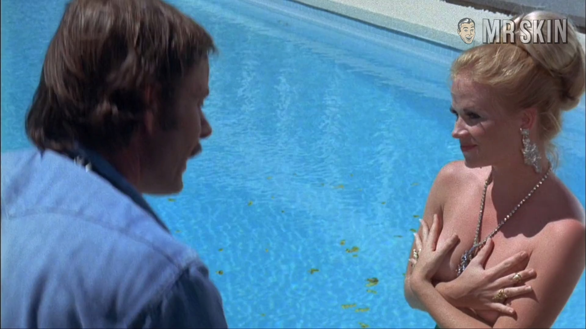 Lindsay Bloom Nude as Claire. Right Nipslip, bikini, breasts. 274082