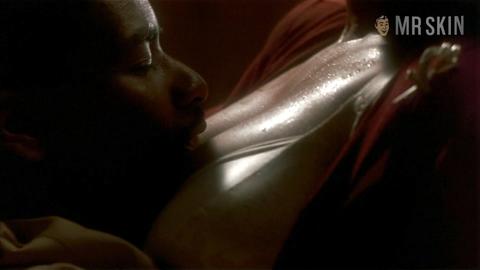 Hottest Lisa Nicole Carson Scene in Devil in a Blue Dress. Sexy, Underwear. 210362