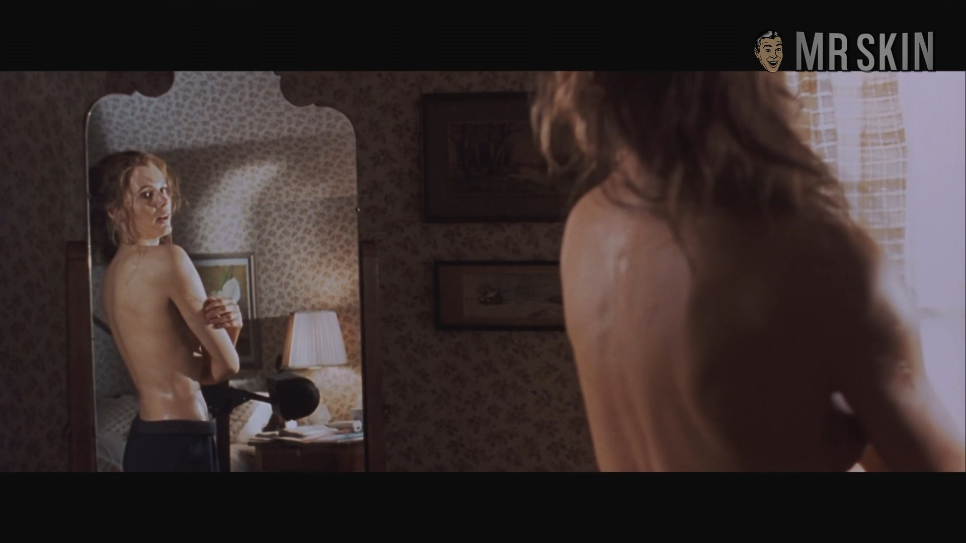 Sexiest Geena Davis Scene in The Long Kiss Goodnight. Sexy, butt, underwear. 344053