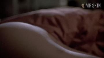 Linda Fiorentino Nude in The Last Seduction. Butt, breasts, sexy. 175546