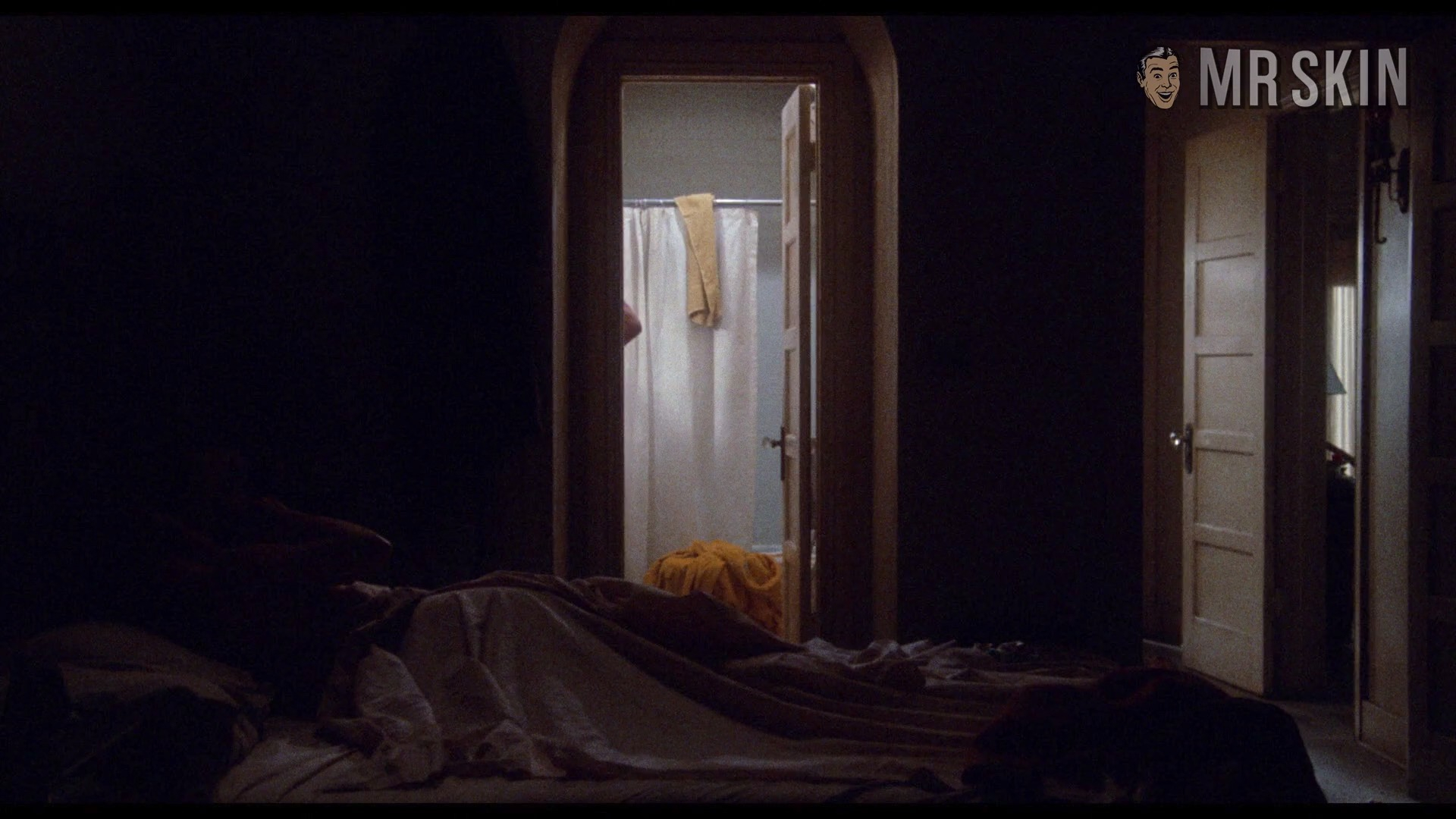 Lee Grant Nude in Shampoo. Breasts, underwear. 181660