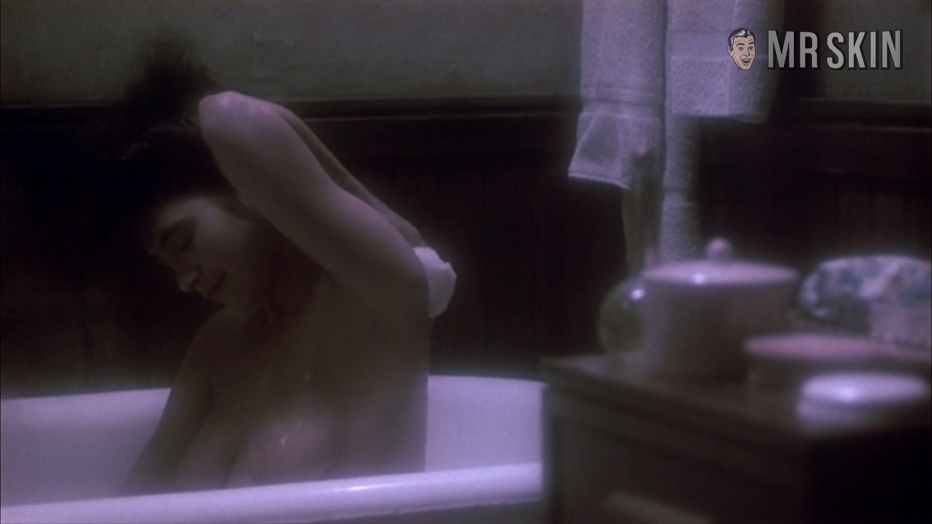 Jennifer Ashley Nude in The Man Who Loved Women. Breasts. 176158