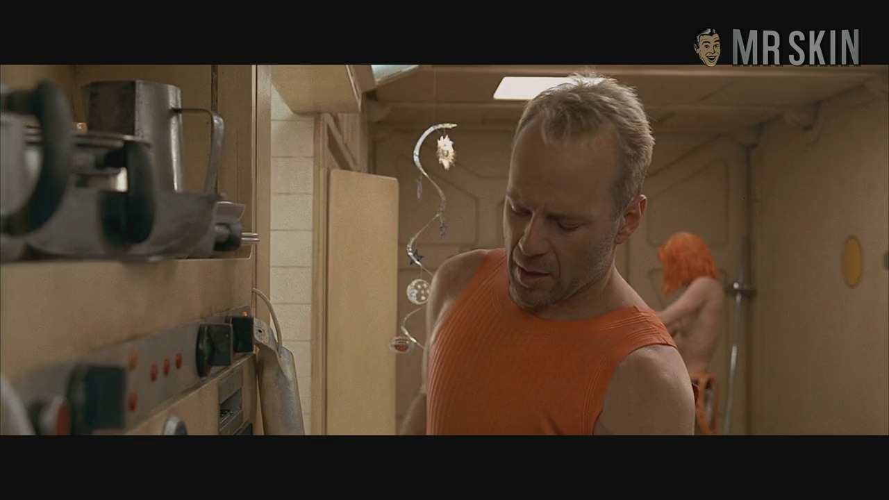 Milla Jovovich Nude in The Fifth Element. Left Breast, breasts, sexy. 221548