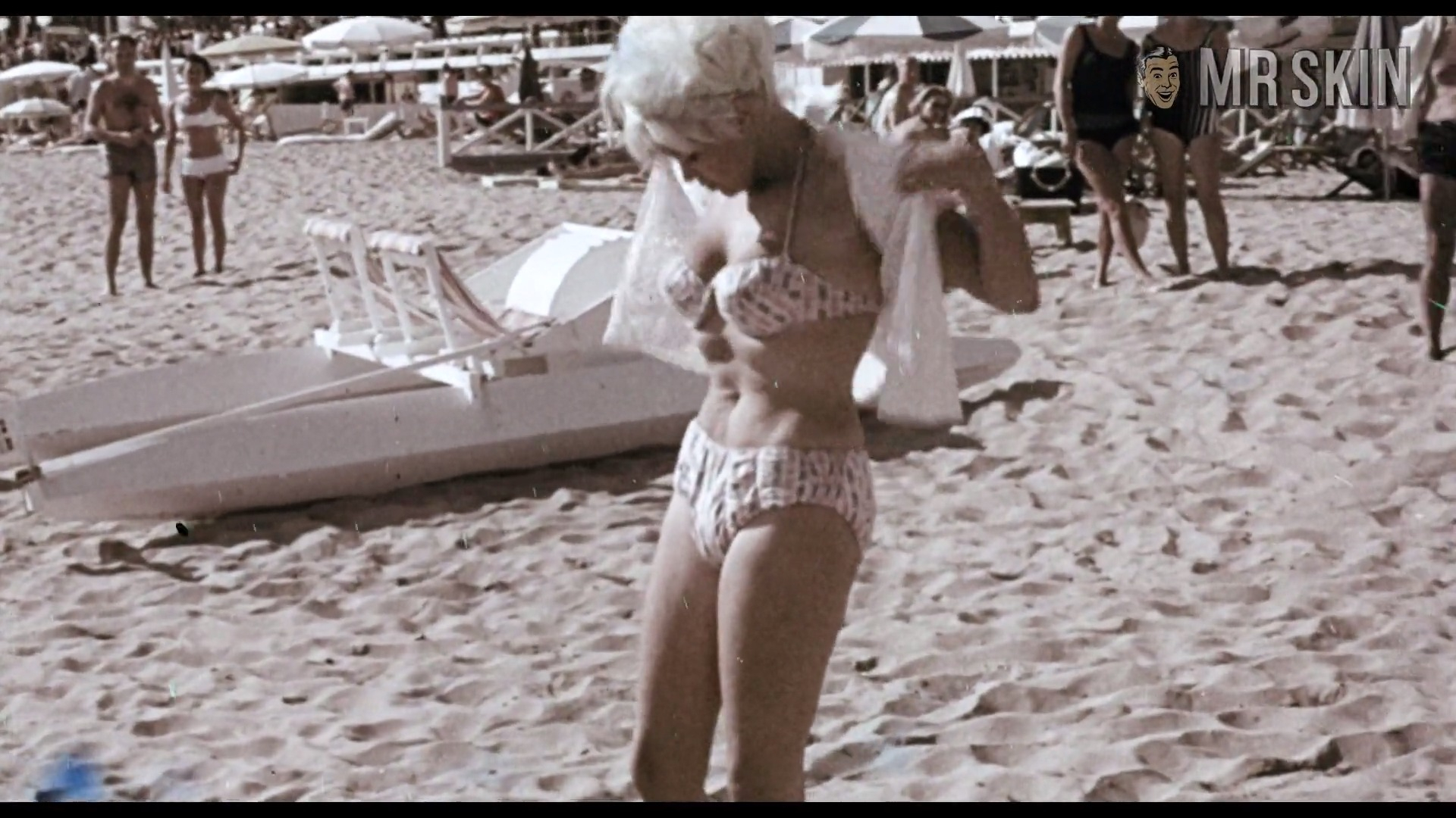 Sexiest Jayne Mansfield Scene in The Wild, Wild World of Jayne Mansfield. Bikini, breasts, butt. 182863