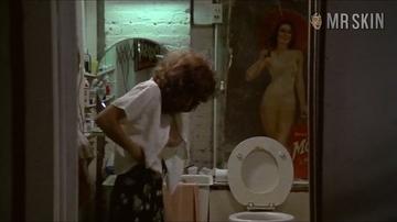 Melanie Mayron in Girlfriends (1978) Butt Left Breast Breasts Bush 314603