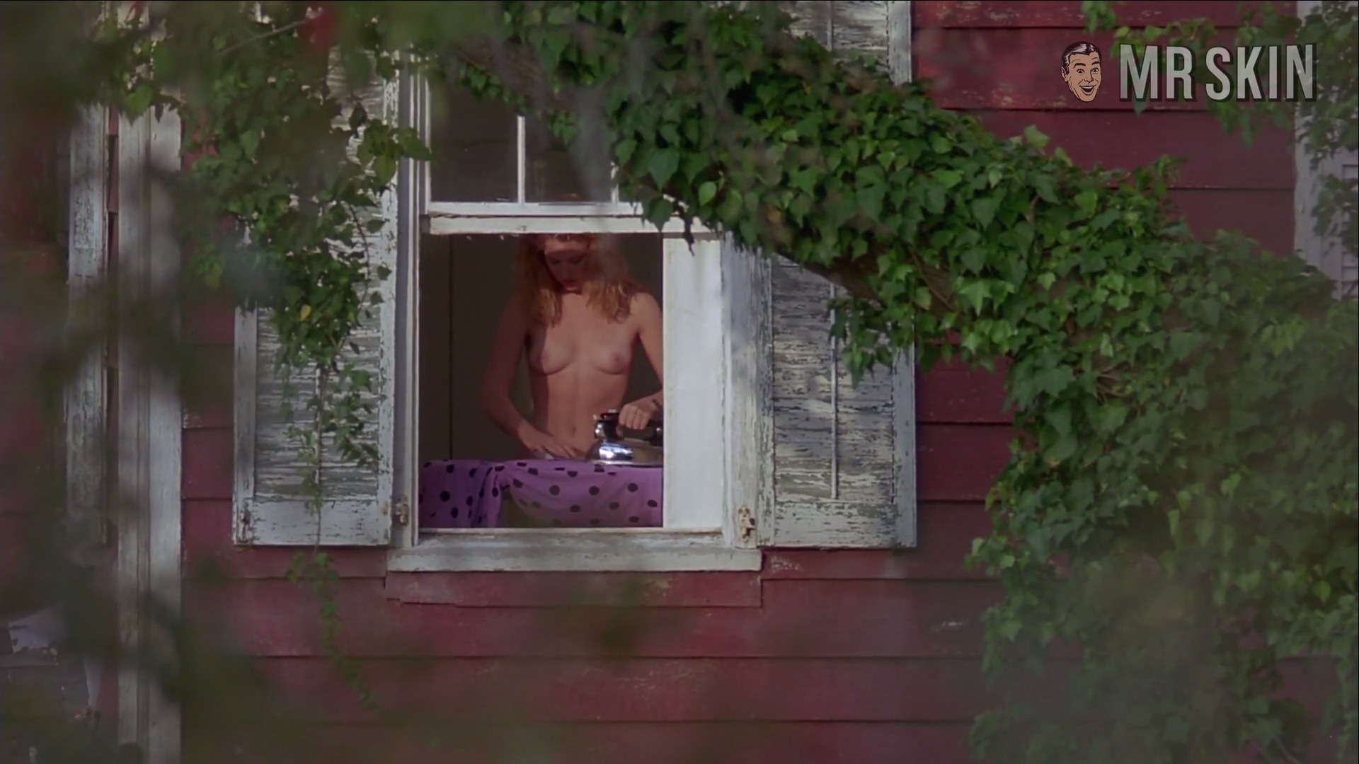 Sarah Trigger in Paradise (1991) Breasts Underwear Breasts Sexy 202382