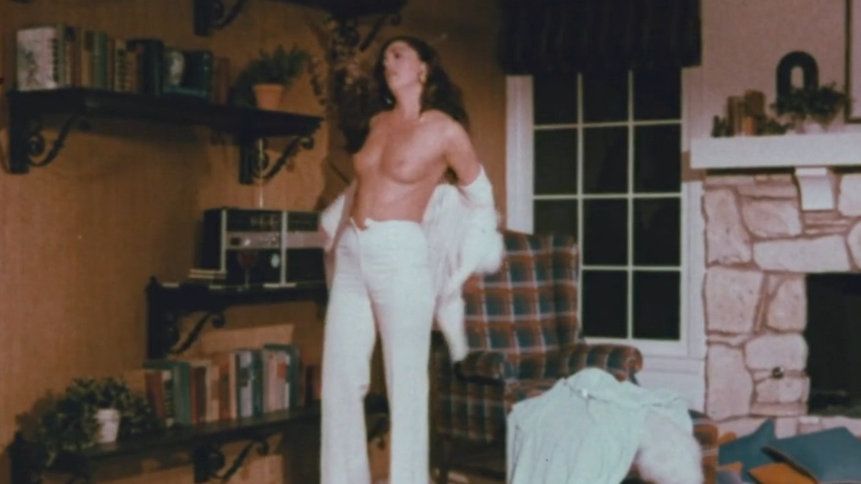 Edy Williams Nude as Dr. Carol Evans. Breasts, sexy. 352820
