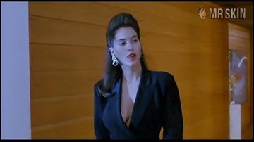 Jami Gertz in Less than Zero (1987) Sexy Breasts Sexy 176638