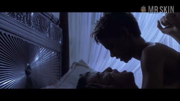 Halle Berry in Die Another Day (2002) Sexy Bikini Sexy 224547