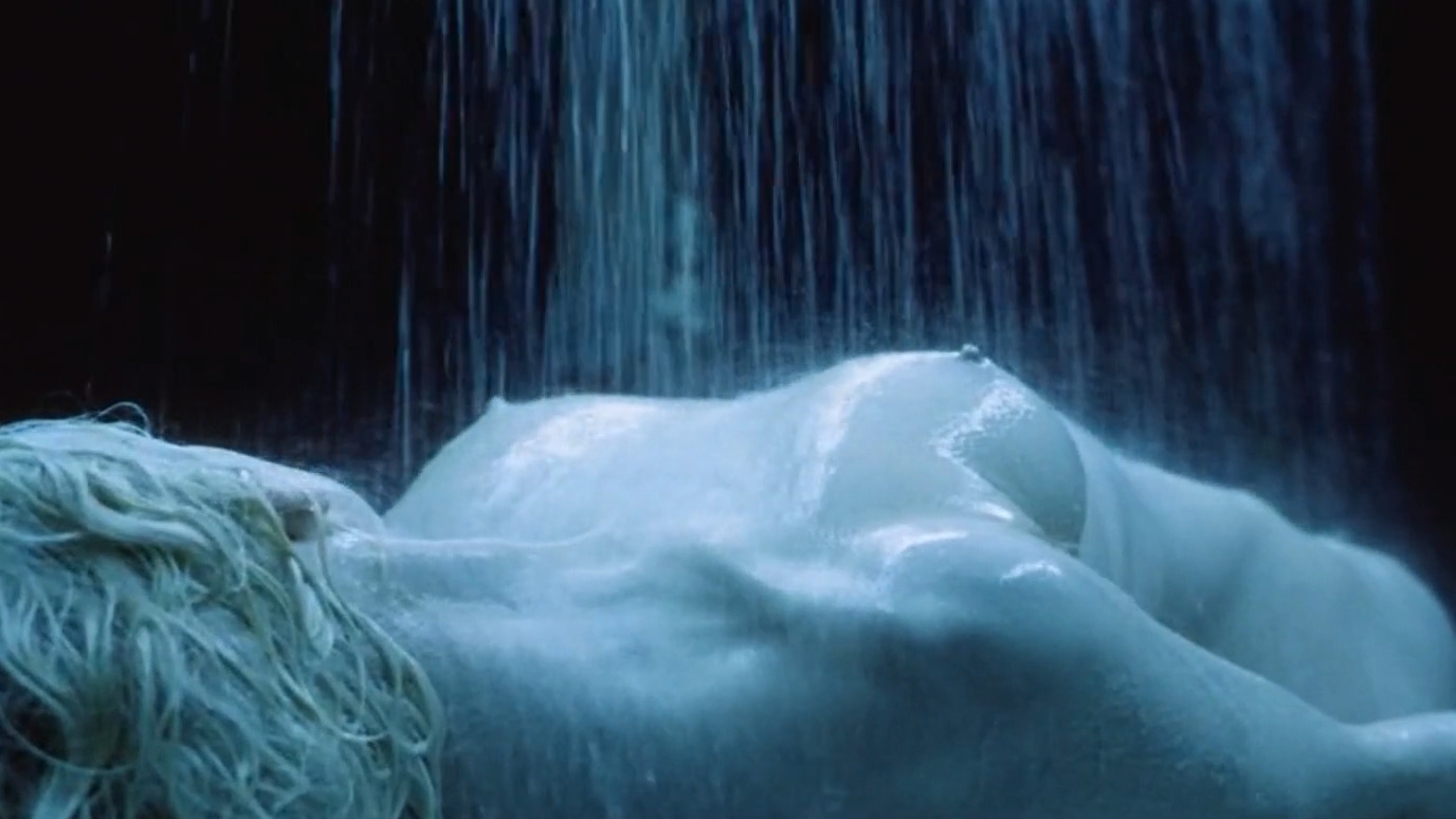 Catherine Sutherland in The Cell (2000) Breasts Breasts Sexy 173079