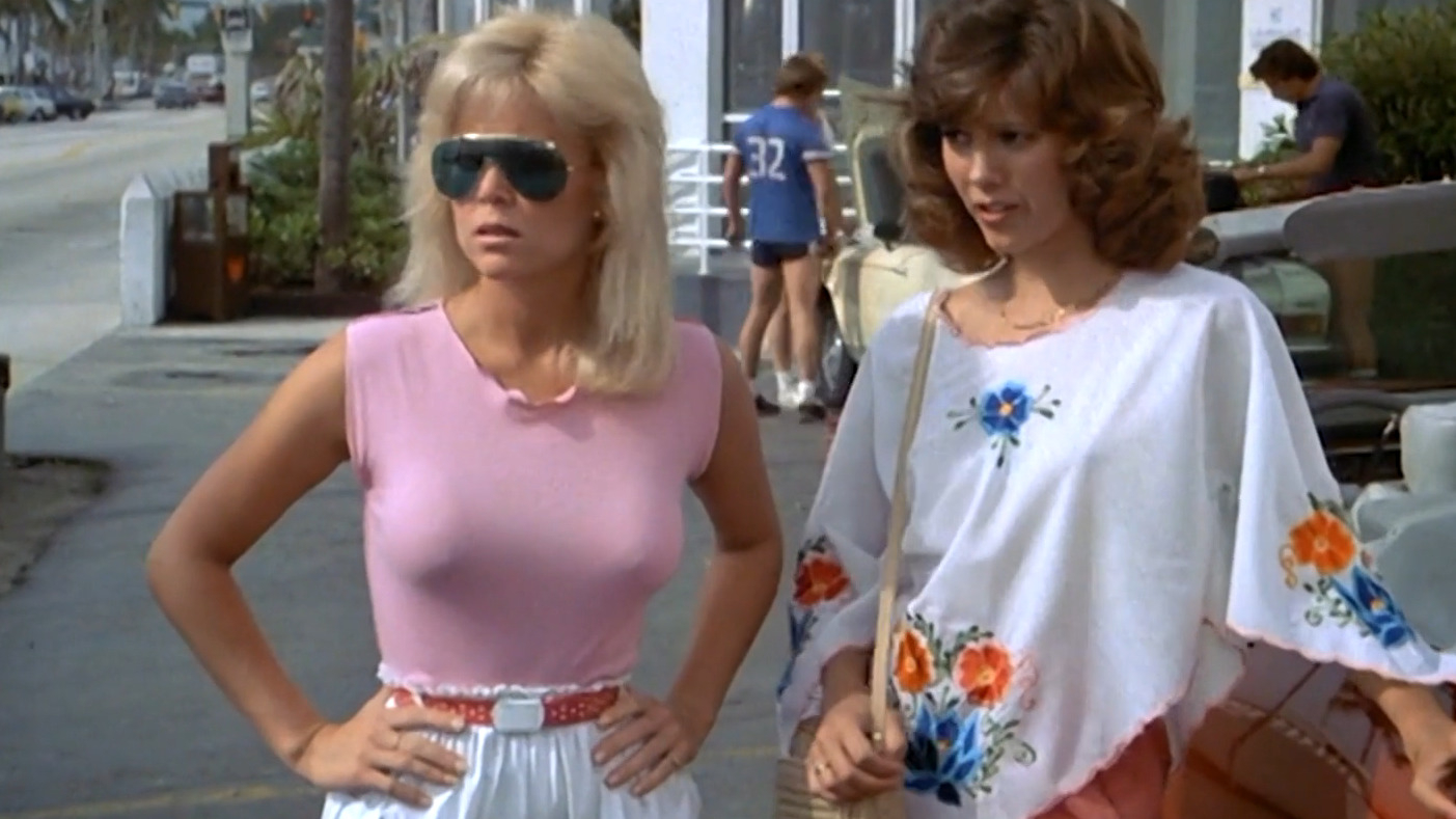 Hottest Lisa Hartman Scene in Where the Boys Are '84. Sexy, bikini. 349574