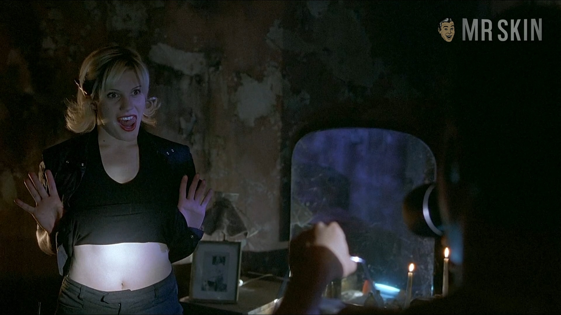 Sexiest Scenes of Jenna Danzig from Halloween: Resurrection. Underwear, sexy. 181535