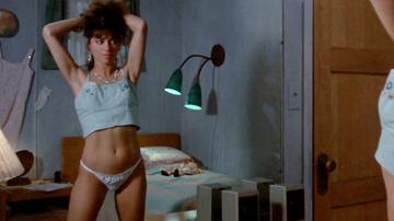 Susanna Hoffs in The Allnighter (1987) Sexy Underwear Bikini Butt 172996