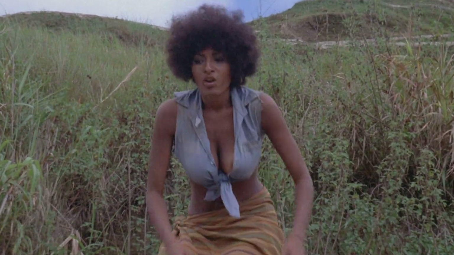 Pam Grier Nude as Blossom. Left Nipslip, Breasts, sexy. 186008