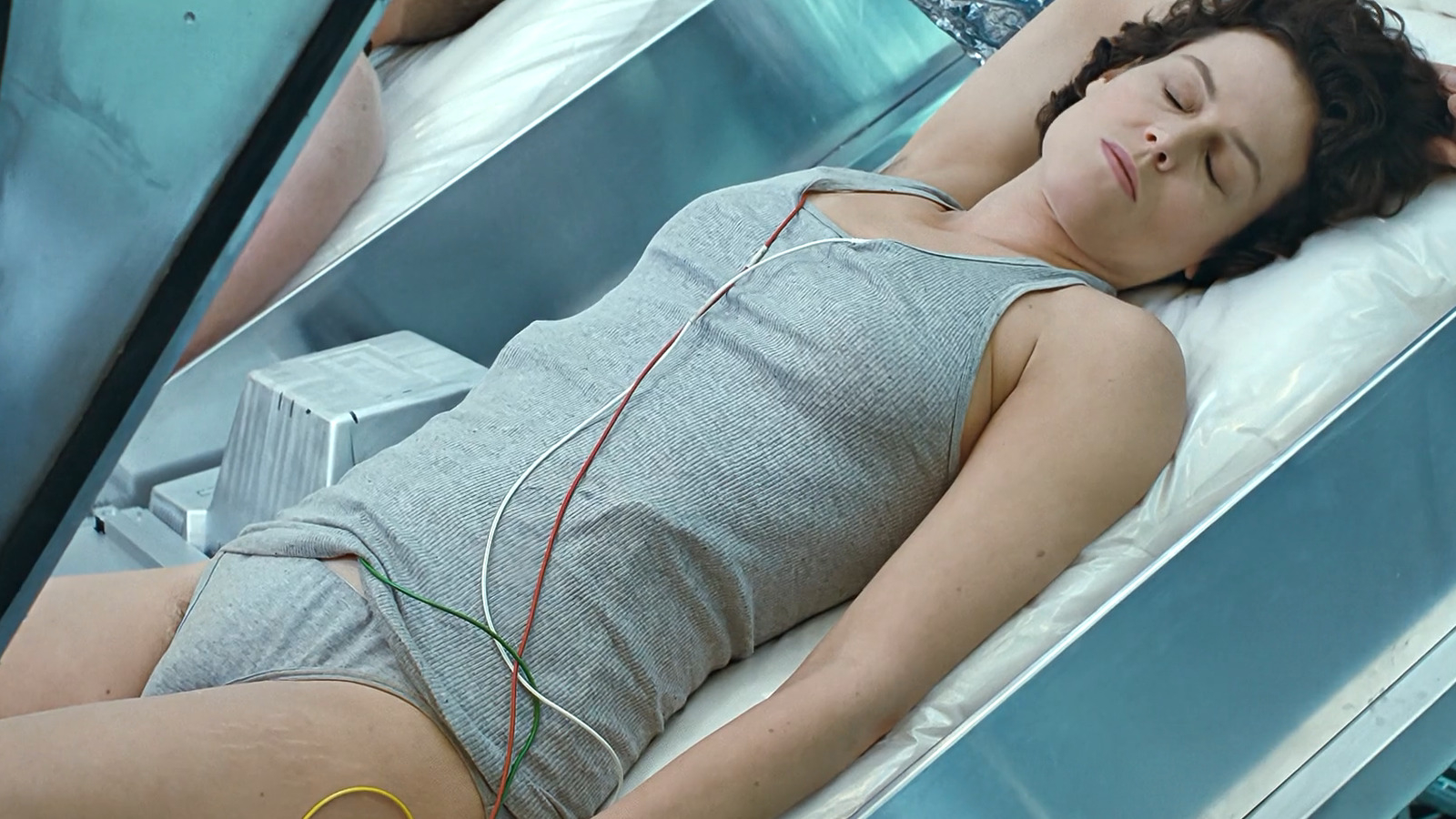 Sigourney Weaver in Aliens (1986) Underwear Bush Sexy Bush Sexy 210950