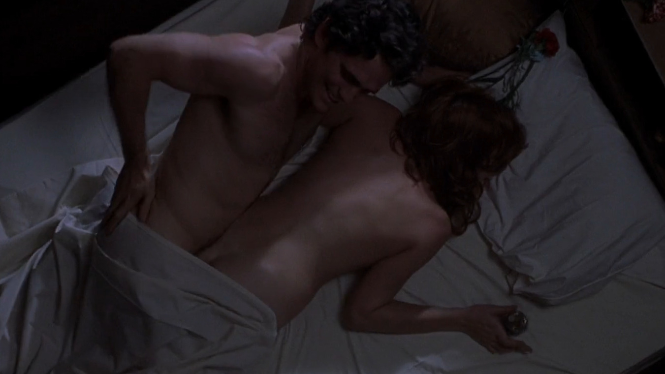 Liv Tyler in One Night at McCool's (2001) Underwear Butt Sexy Butt Sexy 182438