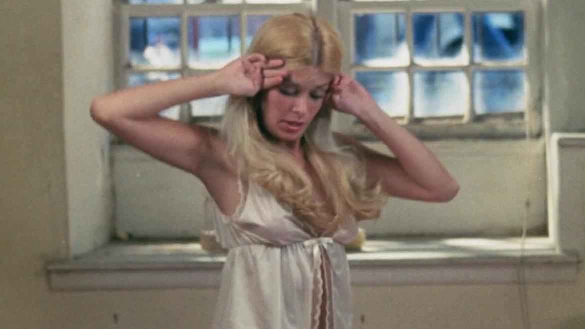 Carol Bevar in Waitress! (1981) Sexy Sexy Underwear 350677