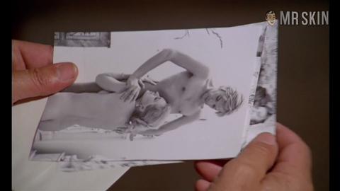 Maria Rohm Nude as Alice Campbell. Butt, Sexy. 276278