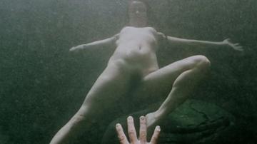 Juliette Lewis in Renegade (2004) Breasts Butt Bush Breasts Bush 191808