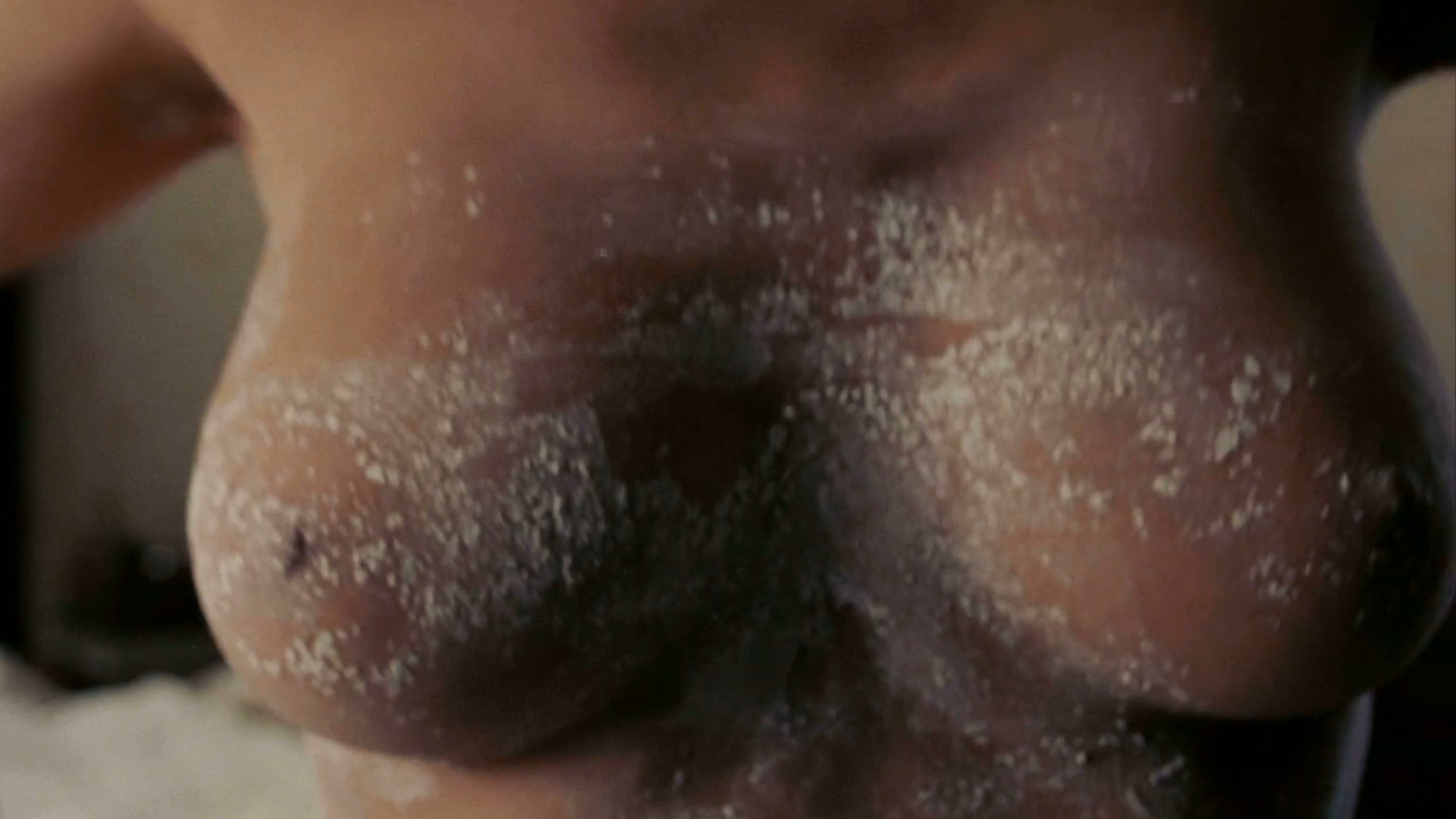 Salma Hayek Naked in Frida. Breasts, butt, lesbian. 184279